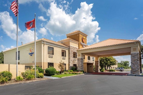 Comfort Inn Brownsville I-40 image 1